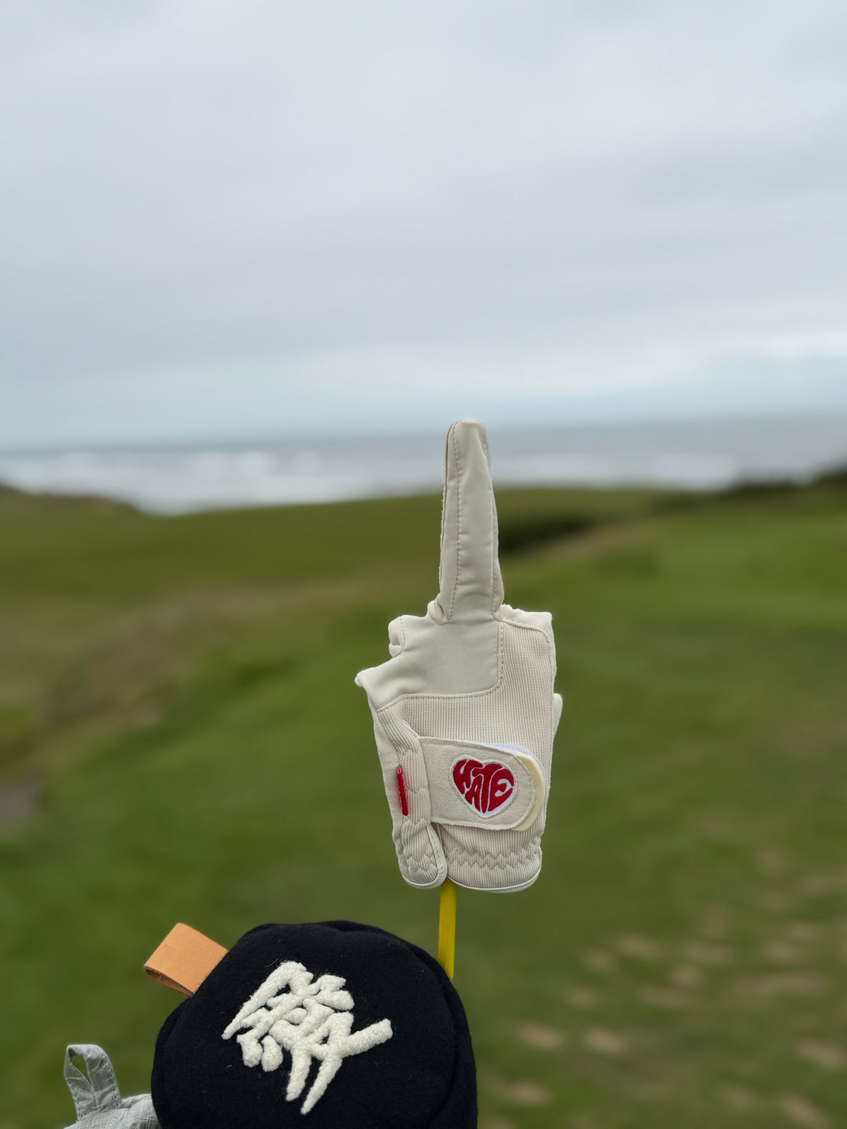 Love & Hate Golf x Clinch Glove