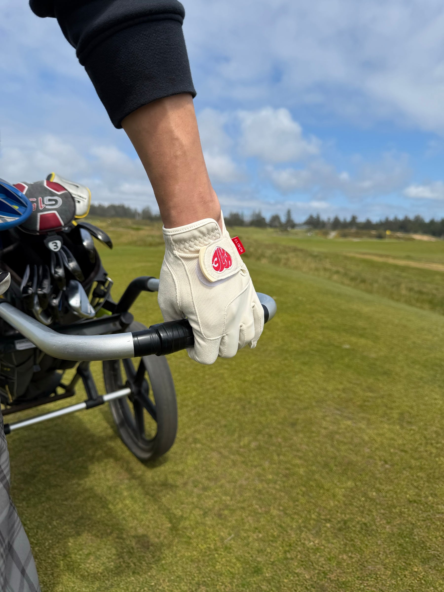 Love & Hate Golf x Clinch Glove